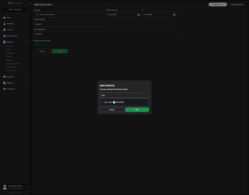 Add Admins-venster: zoek de zojuist aangemaakte company-admin en vink deze aan.